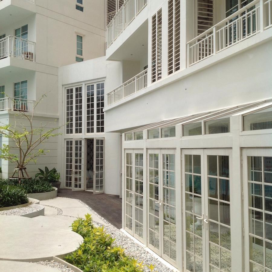 Summer Hua Hin By Patsara Buitenkant foto