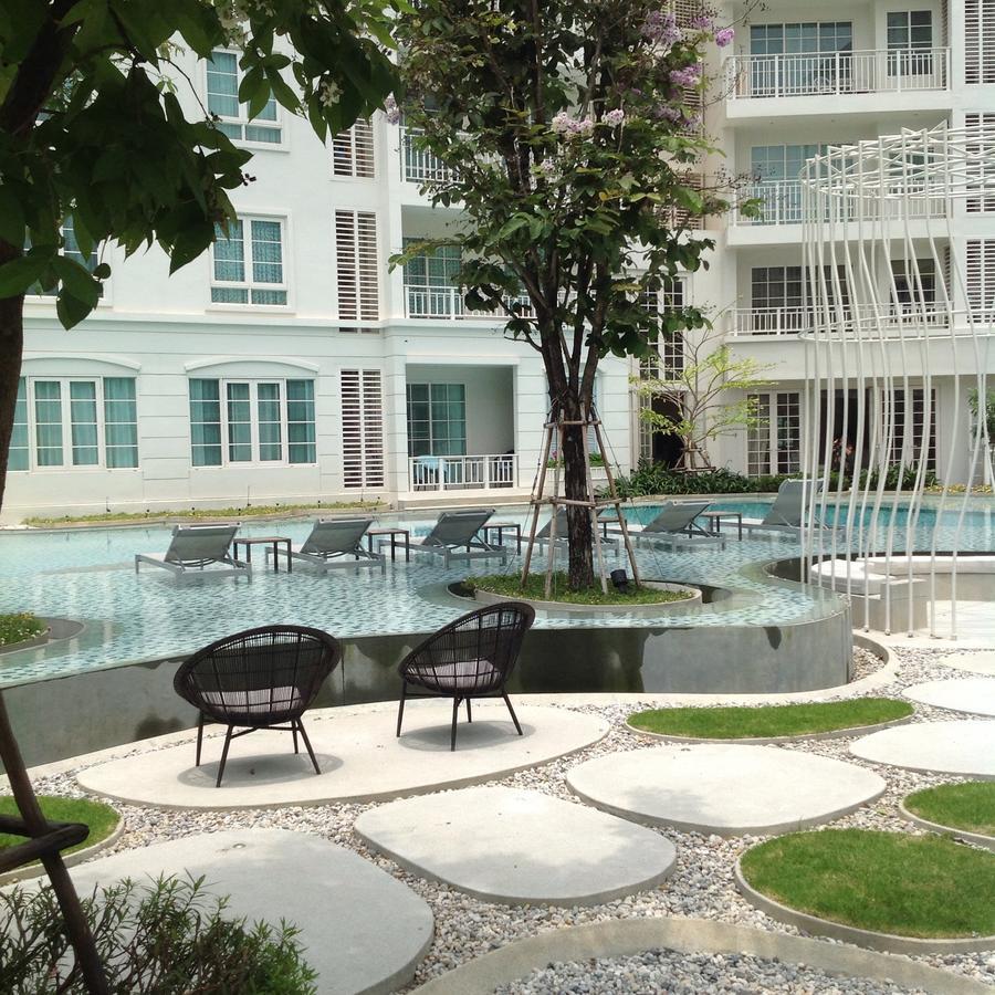 Summer Hua Hin By Patsara Buitenkant foto